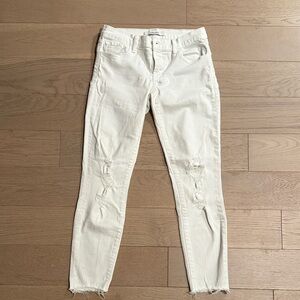 J Brand Women's Cream Distressed Skinny Jeans - 26